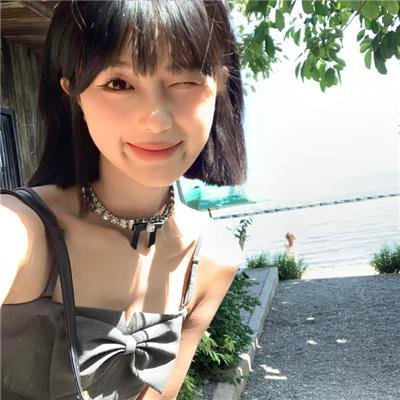 私聊 海报